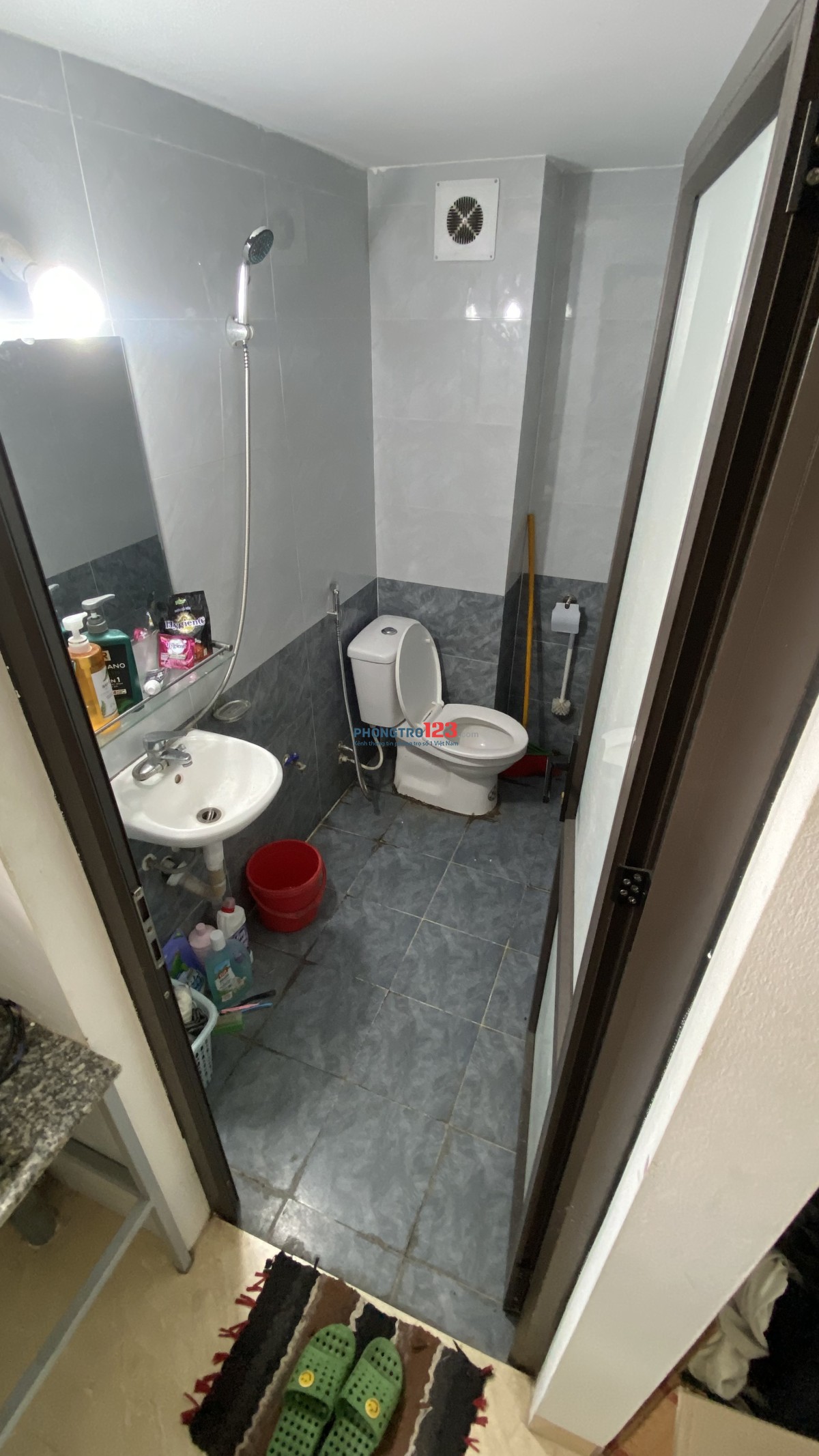 Nhượng gấp phòng trọ 27m2 vào ở ngay