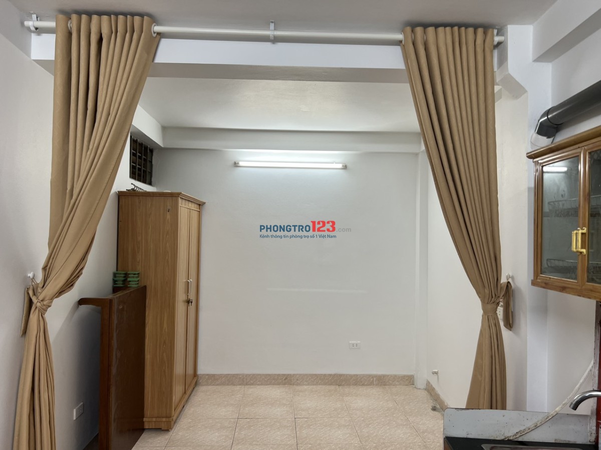 Cho thuê căn hộ 2pn – 1pk diện tích 46m2, có Full đồ ở Cầu Giấy
