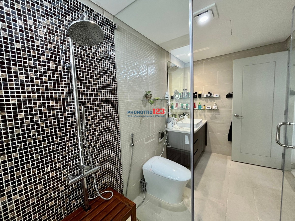 Căn hộ Phúc Yên, Tân Bình, dt 160m2, gồm 2p ngủ, NTCC, 18tr/th