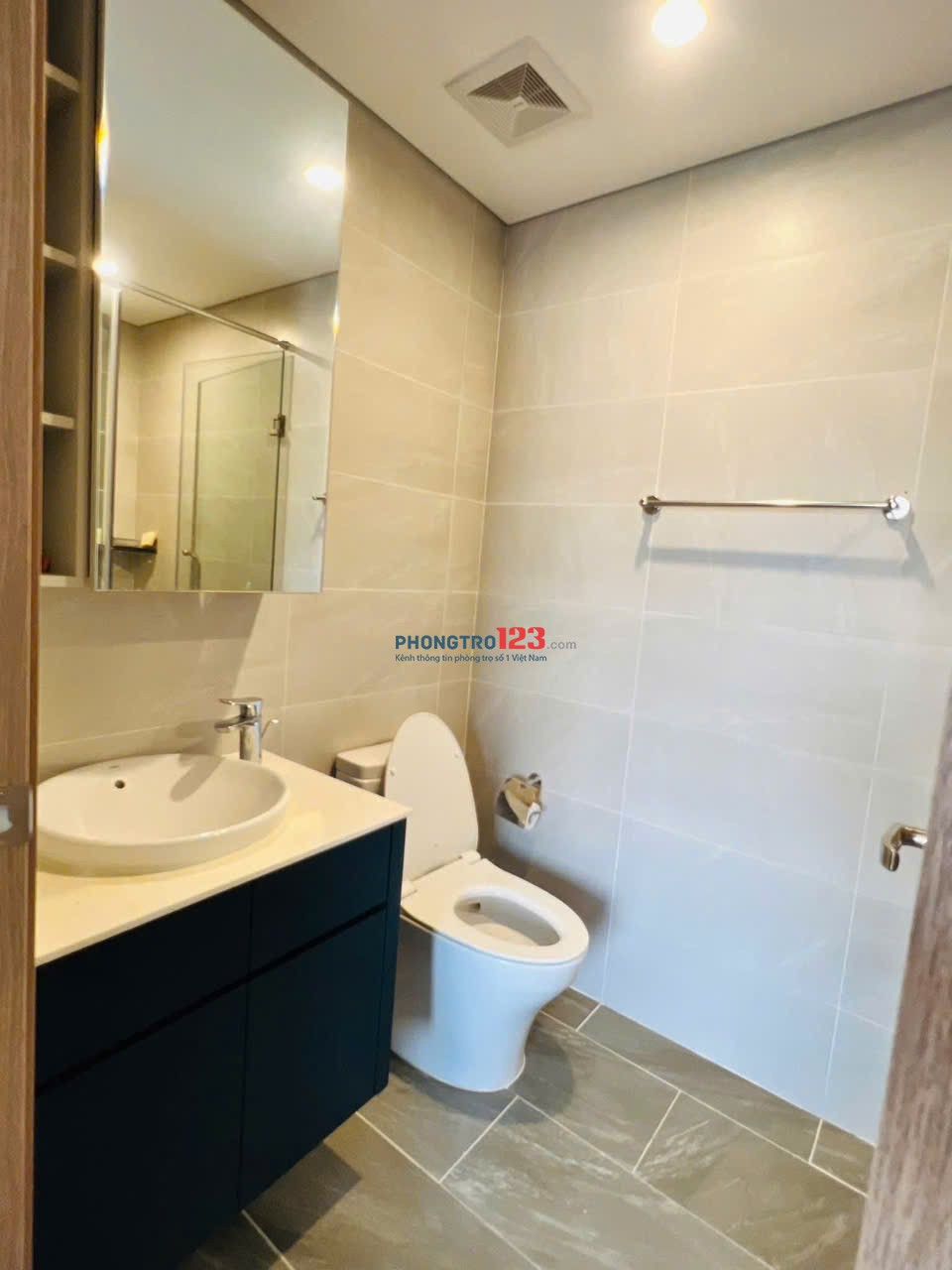 Chung cư Ruby Garden, Nguyễn Sỹ Sách, TB: 2p ngủ, full nt hiện đại, 10tr/th