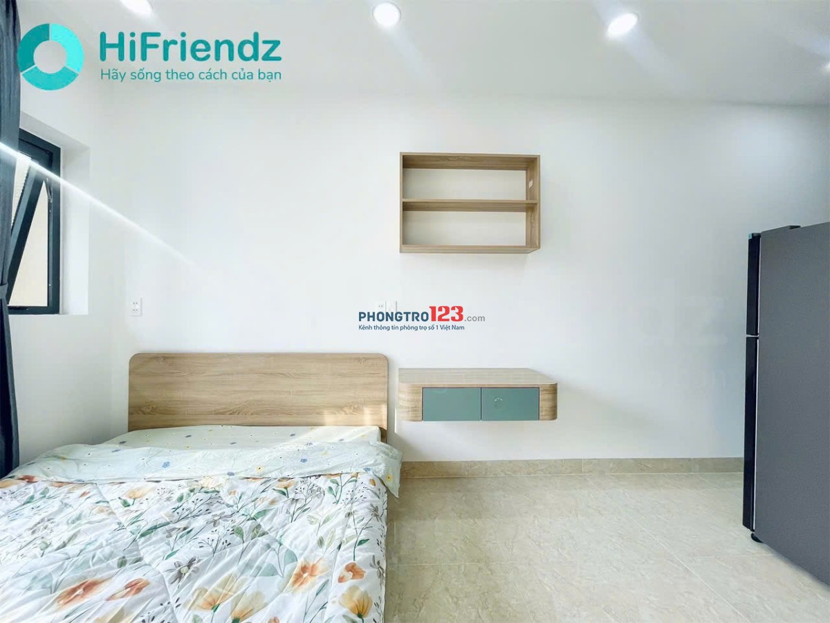 Thuê Ngay Studio Ban công 35m2 tại Lê Trực gần Chợ Bà Chiểu .