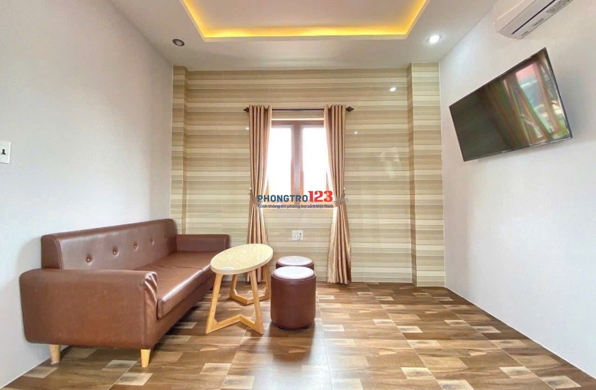 Cho Thuê Căn Hộ 1PN Tách Bếp Cửa Sổ, Ban Công - Khu Vực Trung Tâm , Phan Xích Long - Phú Nhuận