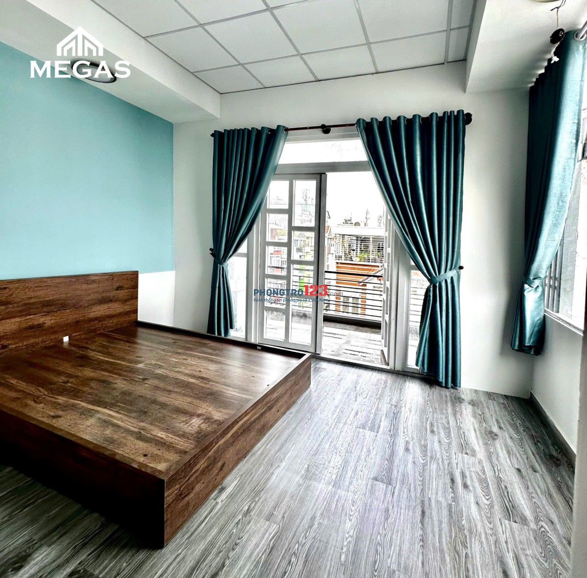Gần khu vực cầu Sài Gòn Quận 2 trống sẵn căn ban công full nội thất có ban công bao xịn giá tốt