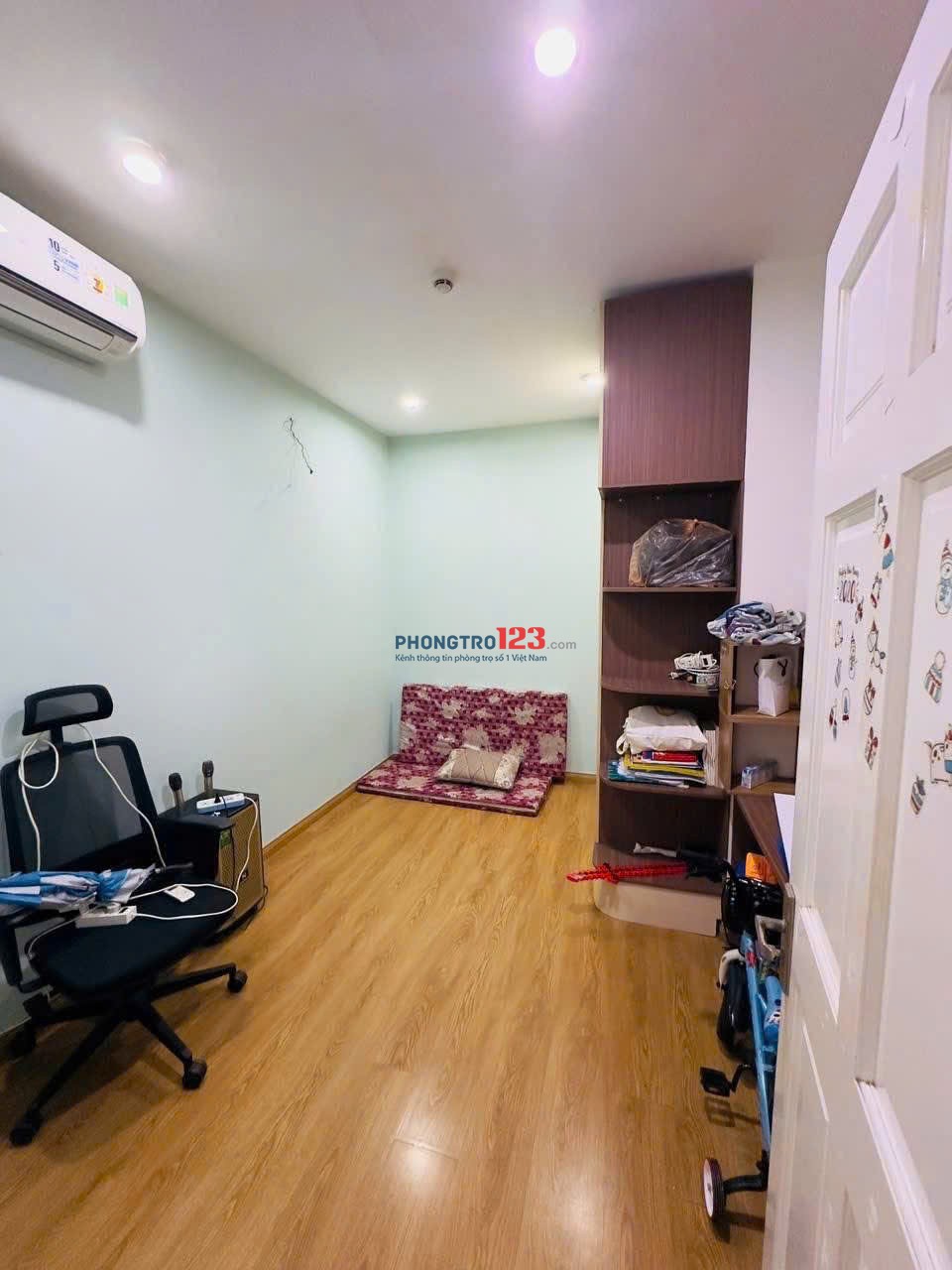 Chung cư Melody, Âu Cơ, Tân Sơn Nhì, TP: 80m2, 2p ngủ, 11tr5/th