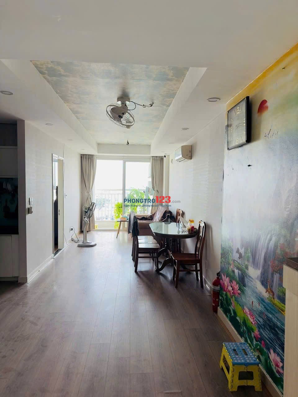 Chung cư Melody, Âu Cơ, Tân Sơn Nhì, TP: 80m2, 2p ngủ, 11tr5/th