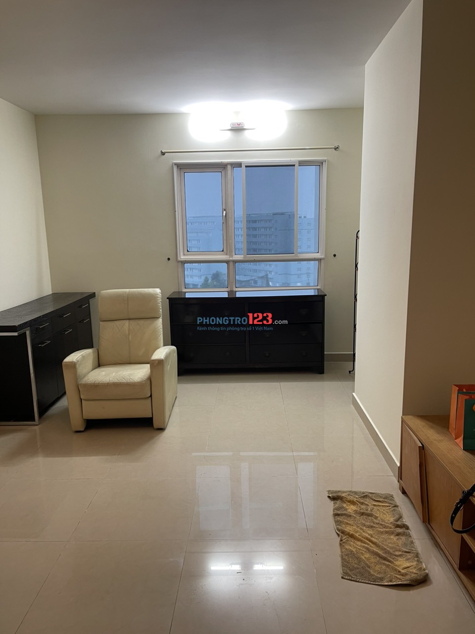 Richmond City, Nguyễn Xí, Bình THạnh, dt 95m2, 3p ngủ, 18tr/th