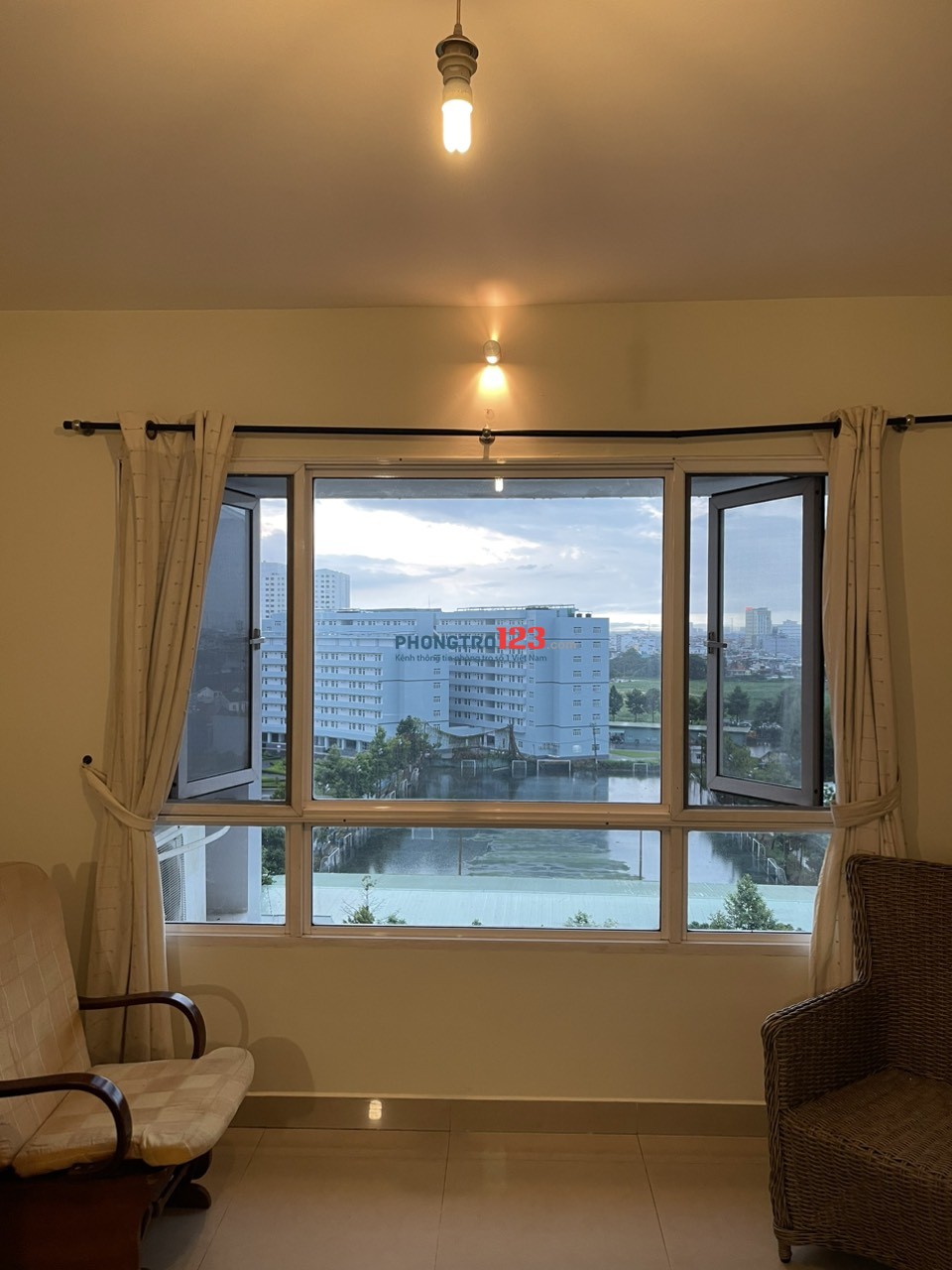 Richmond City, Nguyễn Xí, Bình THạnh, dt 95m2, 3p ngủ, 18tr/th
