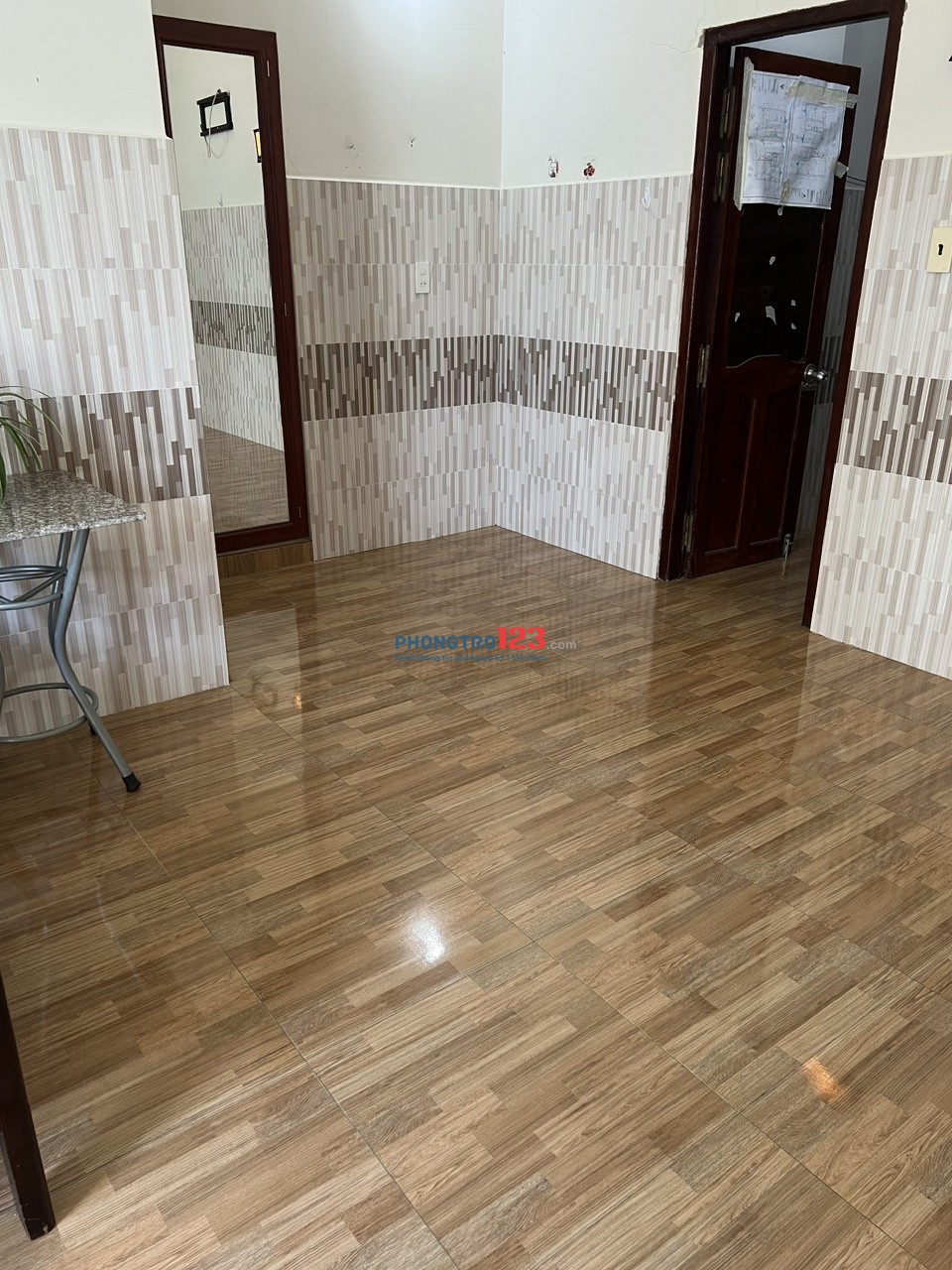 Phòng trọ có máy lạnh tủ lạnh bếp 18C Nguyễn Tấn Định Hàm Tiến Mũi Né (dốc Làng Sen)