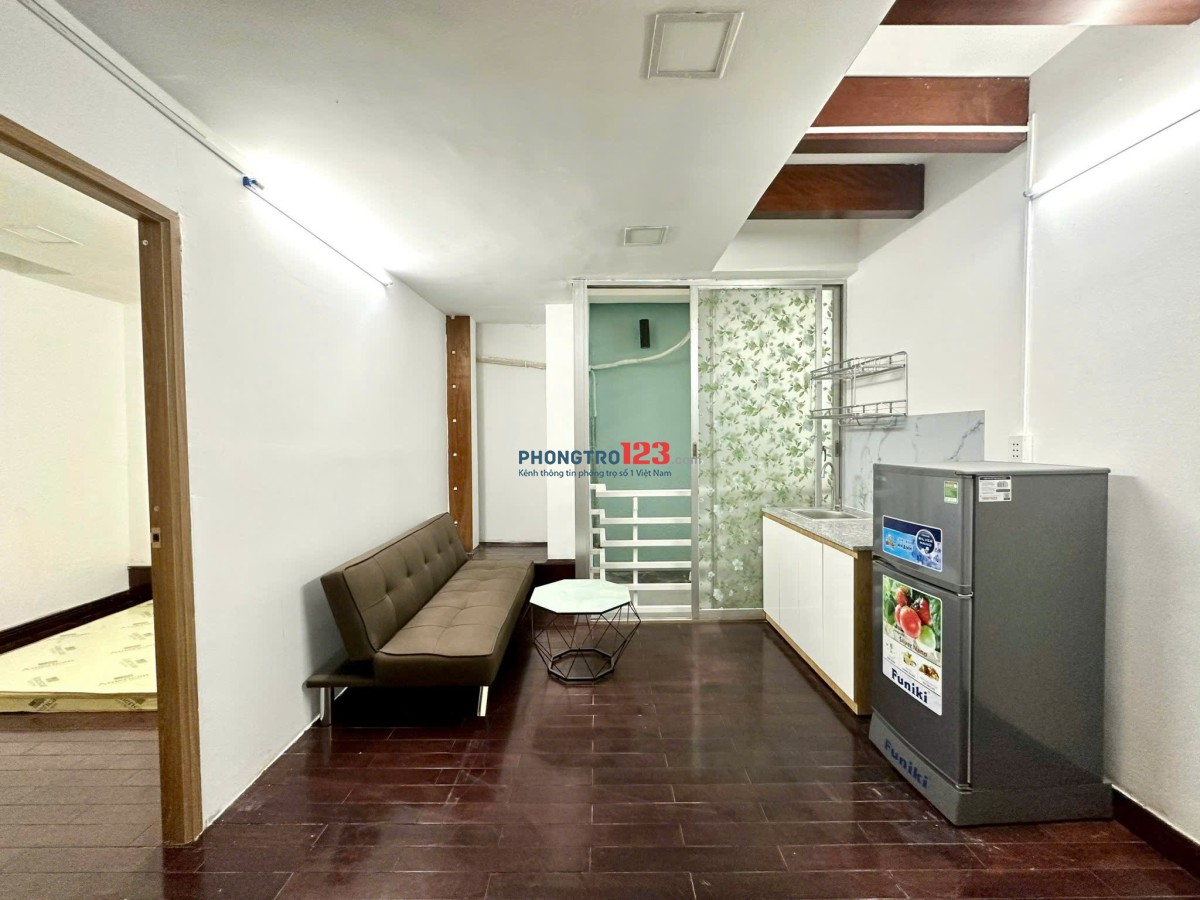 Phòng Căn hộ 1PN, PK 35m2 đủ nội thất - 224/20 Lý Thường Kiệt Q10