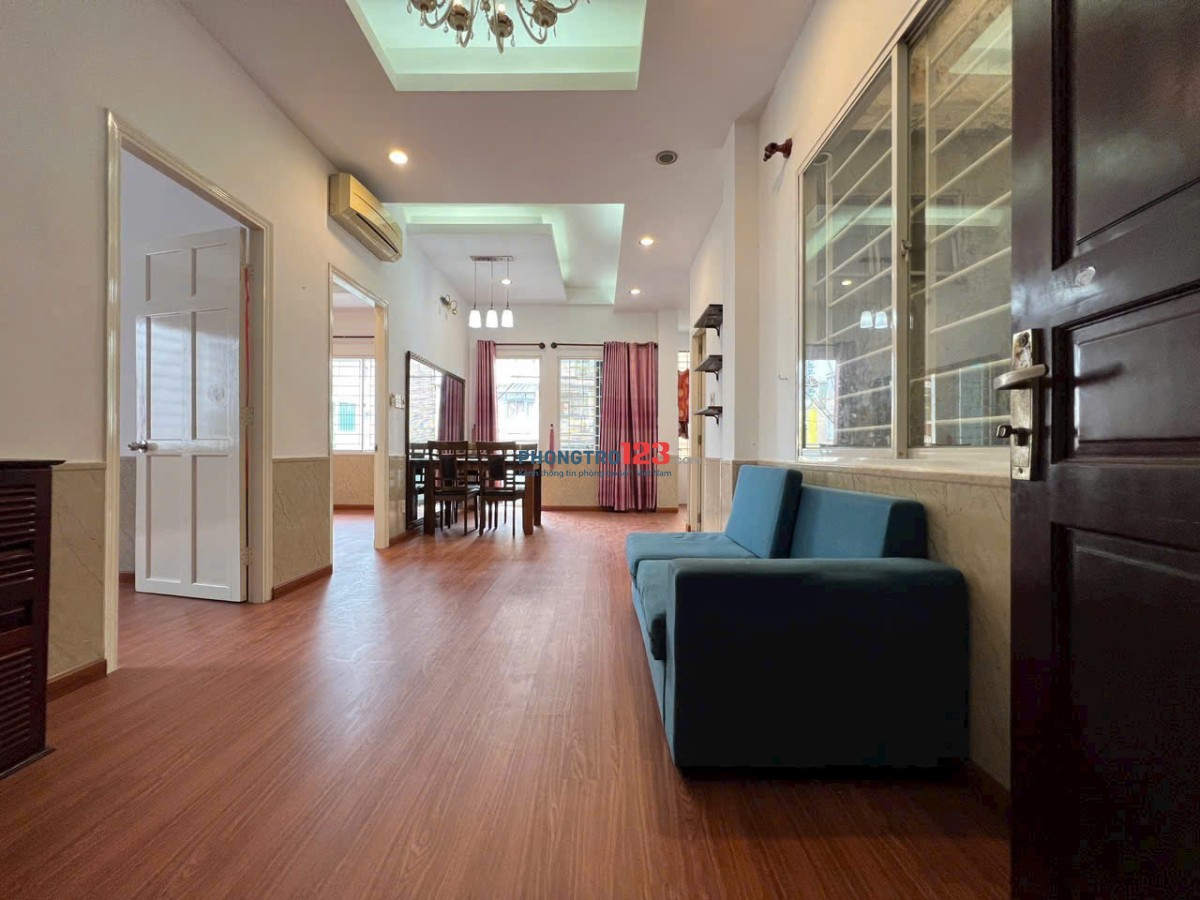 Chung cư 10A Trần Nhật Duật,Tân Định,Q1: 70m2, 2p ngủ, NT, 12tr/th
