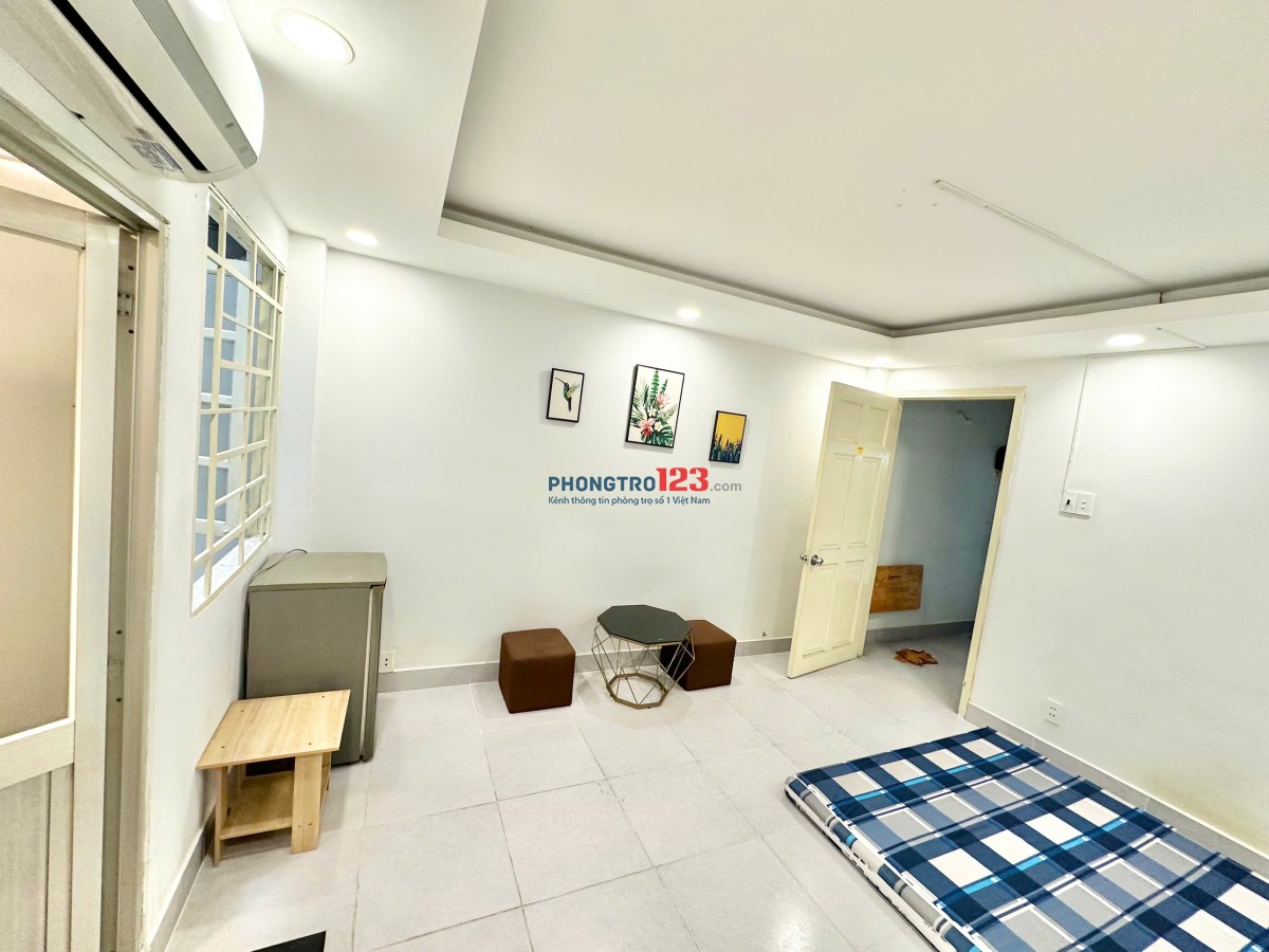 Phòng thoáng đẹp có cửa sổ giếng trời đầy đủ nội thất 137/7 Trương Đăng Quế p3 Gò Vấp gần sân bay