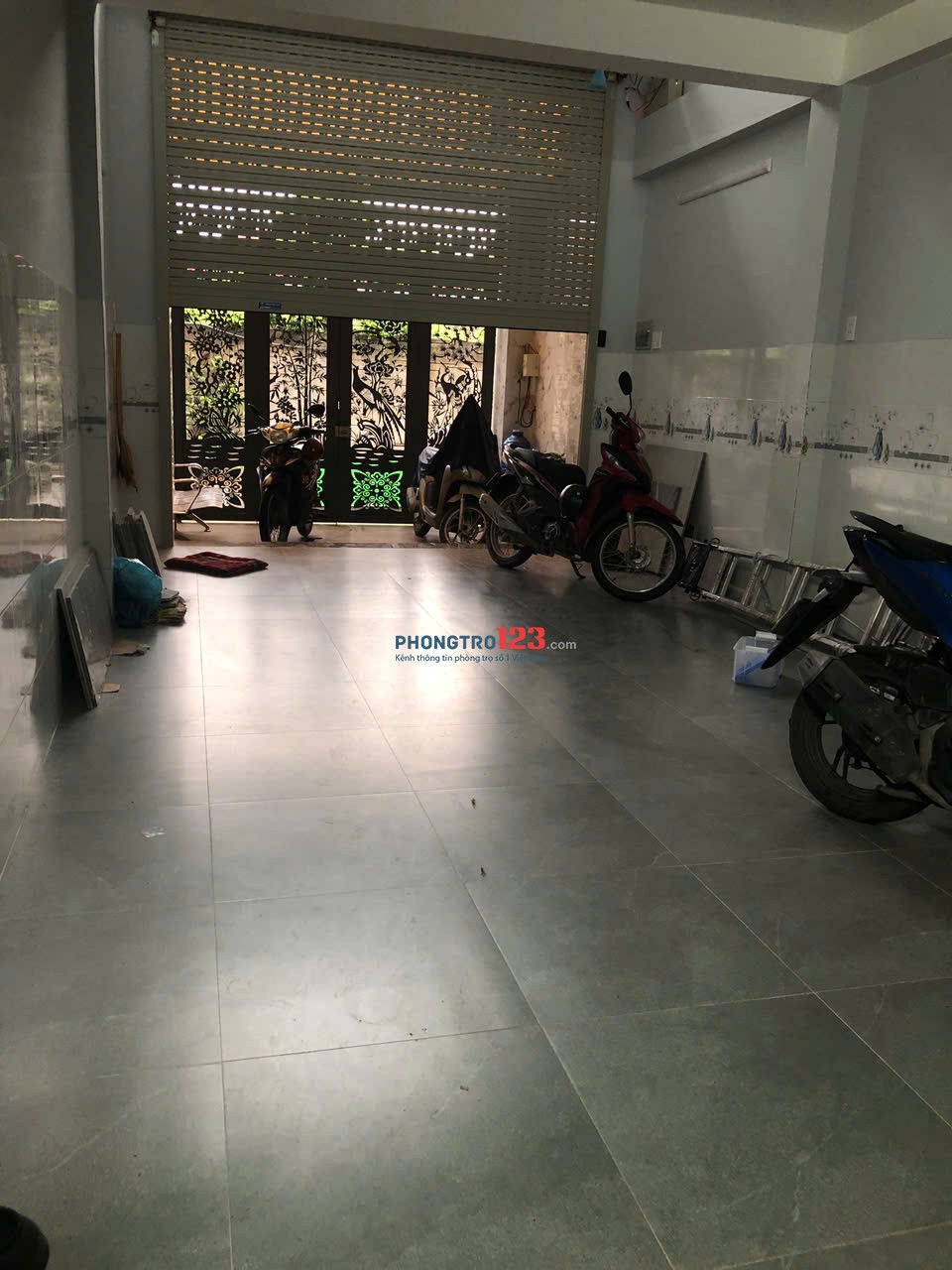 Phòng mới 100% ,có thang máy 1tr6 đến 2tr3