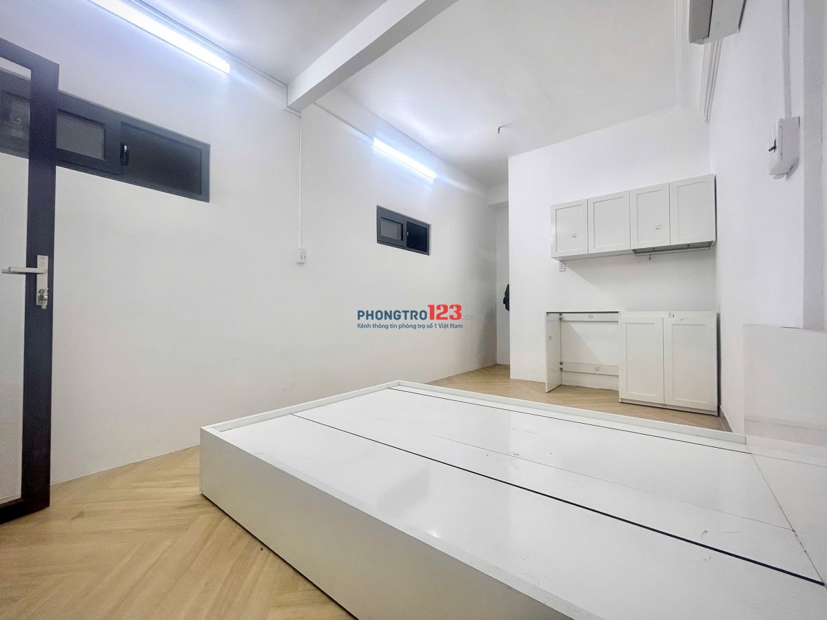 CĂN HỘ STUDIO MỚI TINH BÓC SEAL SẠCH SẼ GIÁ RẺ FULL NỘI THẤT BANCOL THOÁNG MÁT+MÁY GIẶT RIÊNG,TRỆT