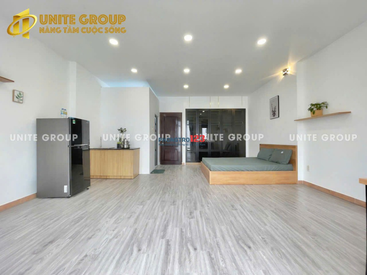 Cho thuê căn hộ studio ban công/ cửa sổ, full nội thất tại p.Tân Quy, q.7 gần Lotte, RMIT, TDTU