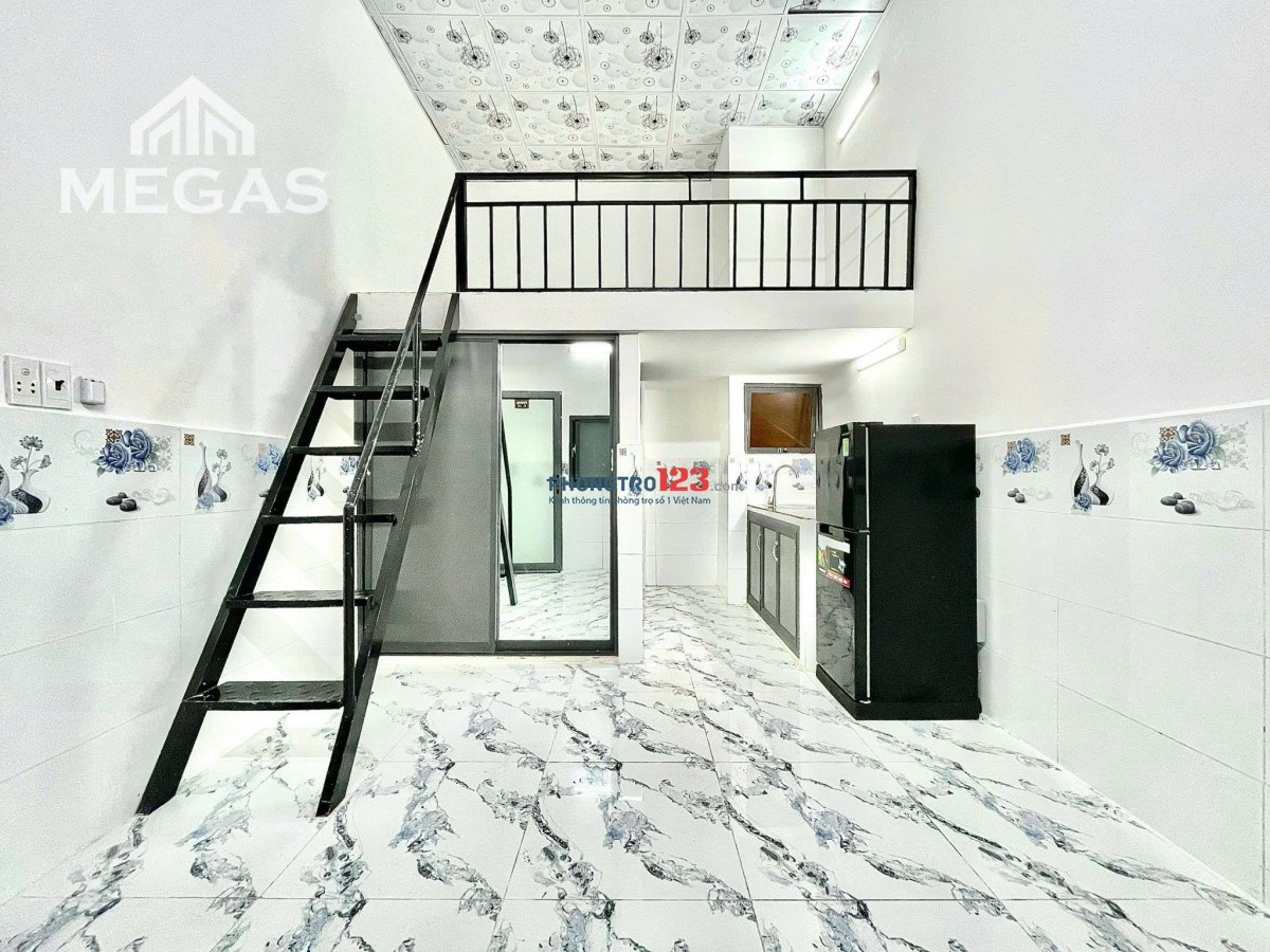 PHÒNG CAM KẾT NHƯ HÌNH GÁC CAO 2M - MÁY LẠNH - GIÁ SINH VIÊN