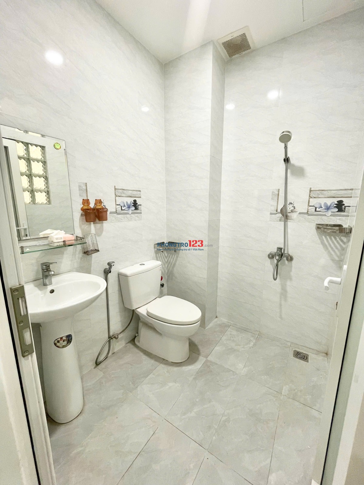 Ở GHÉP SHARE PHÒNG CHO NỮ PHÒNG MÁY LẠNH 1.5 TRIỆU BAO TRỌN GÓI - BÌNH TÂN - NGAY NGÃ TƯ BỐN XÃ