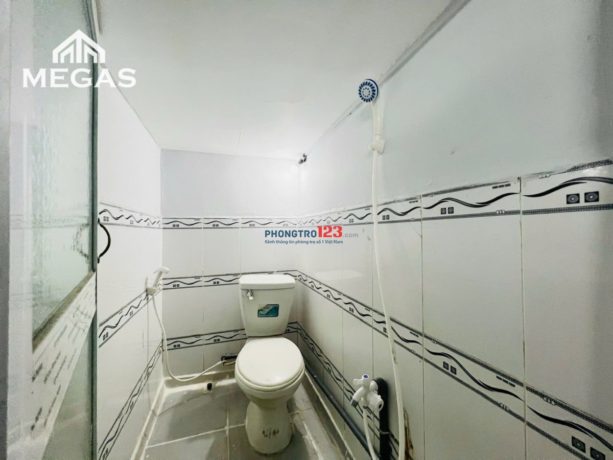 PHÒNG TRỌ GIÁ RẺ - GÁC CAO - NGAY TRƯỜNG CHINH - PHAN VĂN HỚN - CẦU THAM LƯƠNG