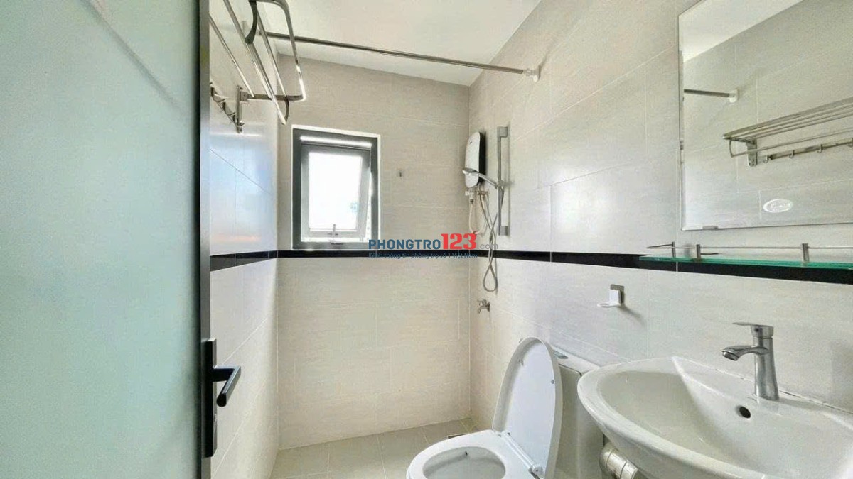 CÒN 1P DUPLEX MÁY LẠNH Ở ĐƯỢC 4 NG 3 XE GẦN NGAY ĐH CÔNG THƯƠNG