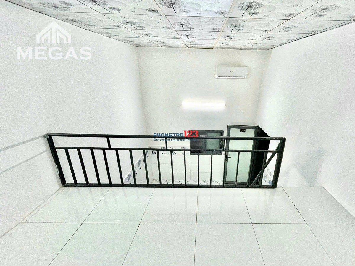 PHÒNG CAM KẾT NHƯ HÌNH GÁC CAO 2M - MÁY LẠNH - GIÁ SINH VIÊN