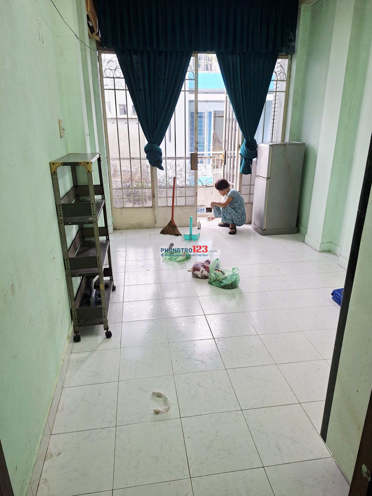 Cho Thuê Phòng Q3, full nội thất, có cửa sổ ban công - 3tr6