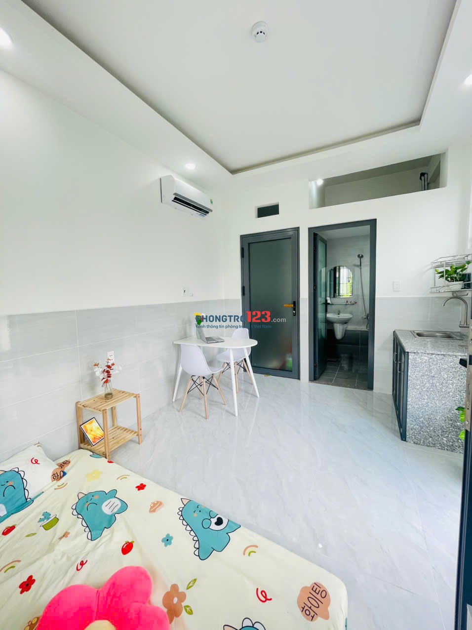 DUPLEX MẶT TIỀN ĐƯỜNG-BAN CÔNG NGAY PHẠM VĂN BẠCH, SIÊU THOÁNG MÁT CÓ NỘI THẤT