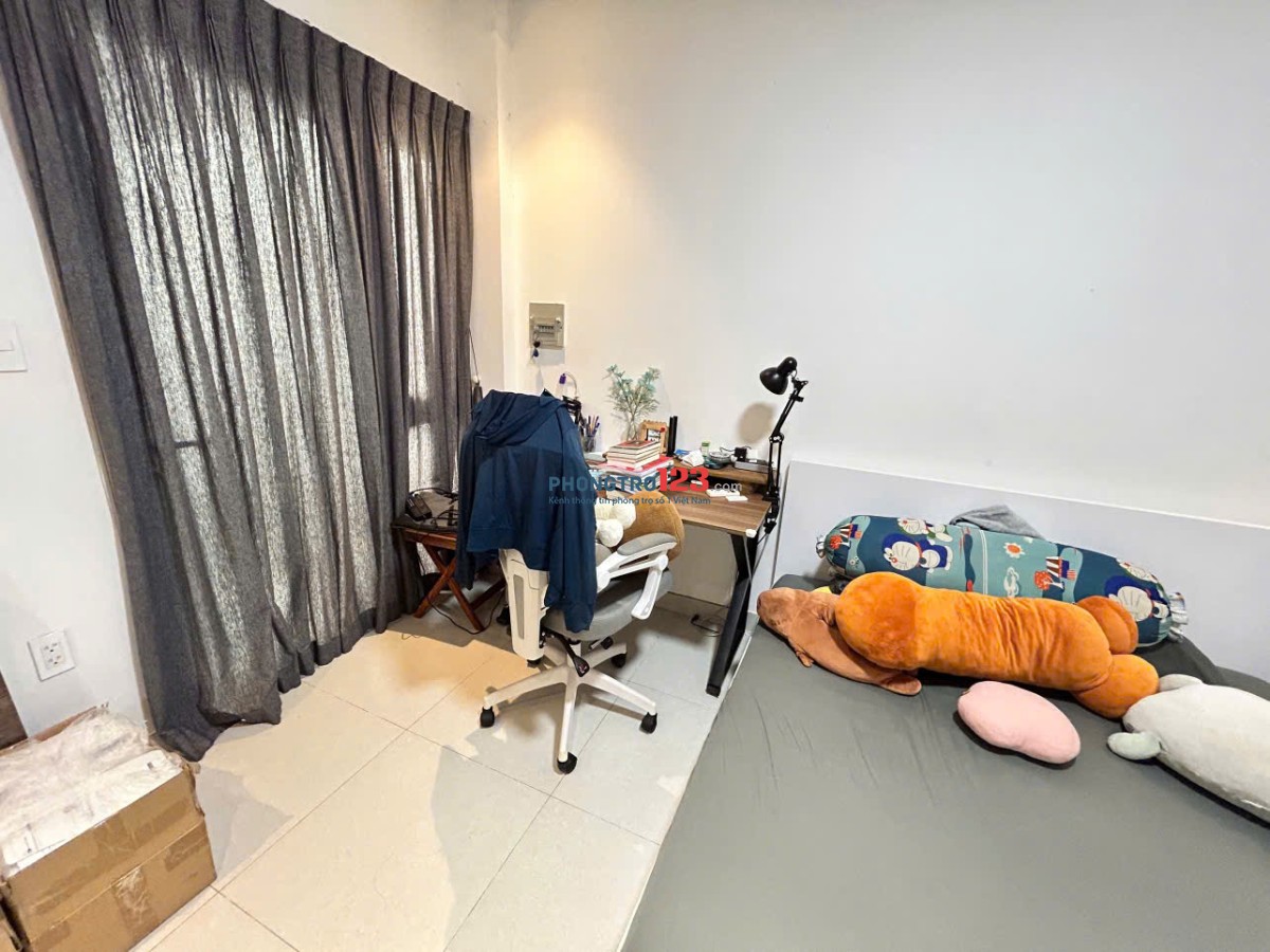 Cho Thuê Phòng Full Nội Thất Gần Ung Văn Khiêm, Hutech, Trường GTVT