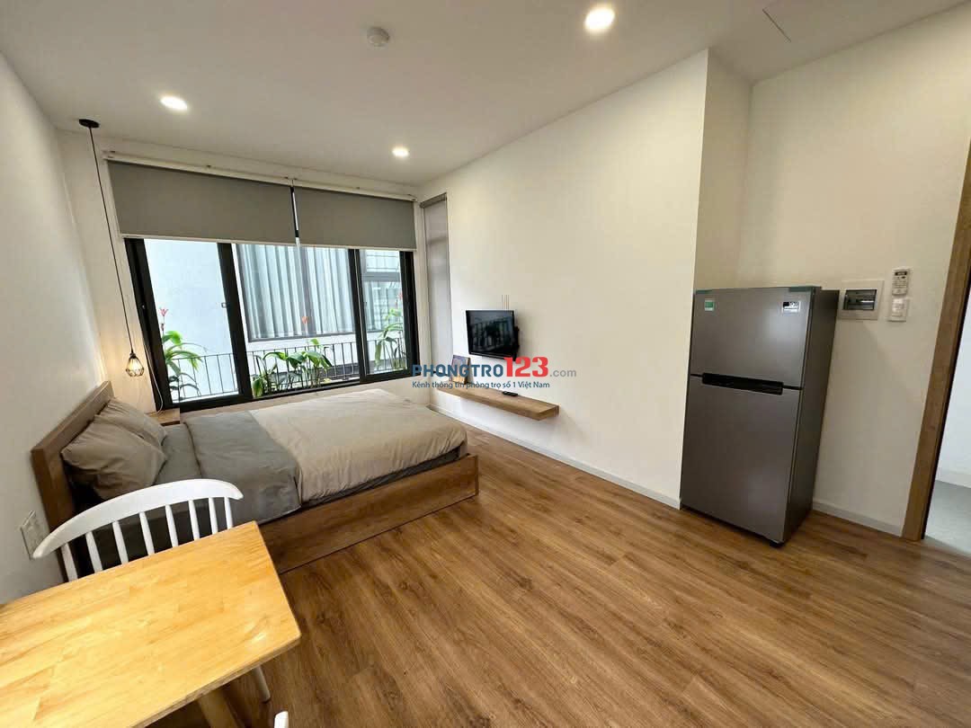 Siu Phẩm Căn Hộ Dịch Vụ 30m2 - Cửa Sổ Lớn, Khu Trung Tâm Bình Thạnh, Nguyễn Văn Thương