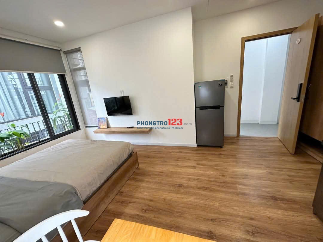 Siu Phẩm Căn Hộ Dịch Vụ 30m2 - Cửa Sổ Lớn, Khu Trung Tâm Bình Thạnh, Nguyễn Văn Thương
