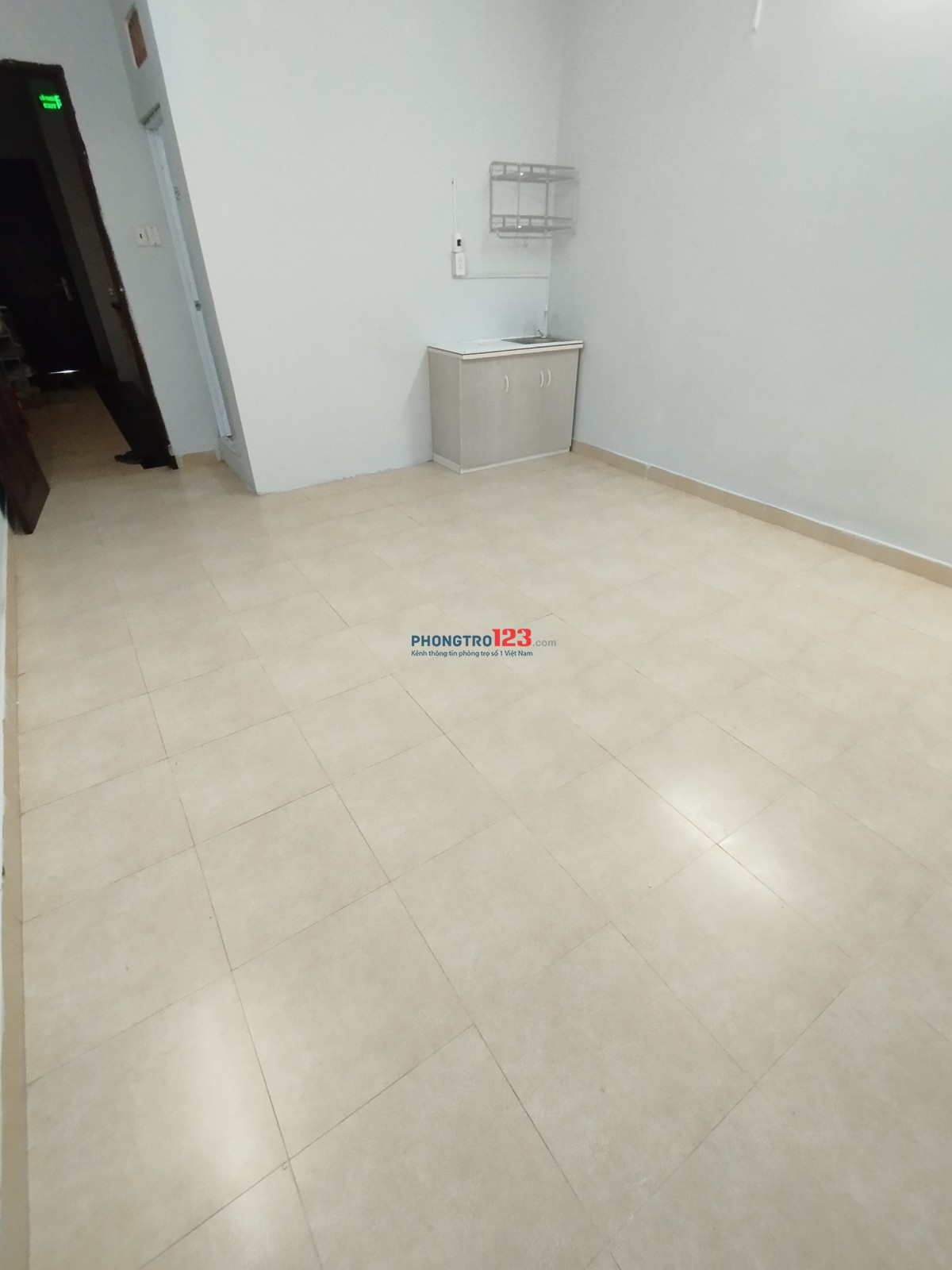 Phòng 25m2 nội thất đầy đủ. Đường Tạ Quang Bửu P4 Q8