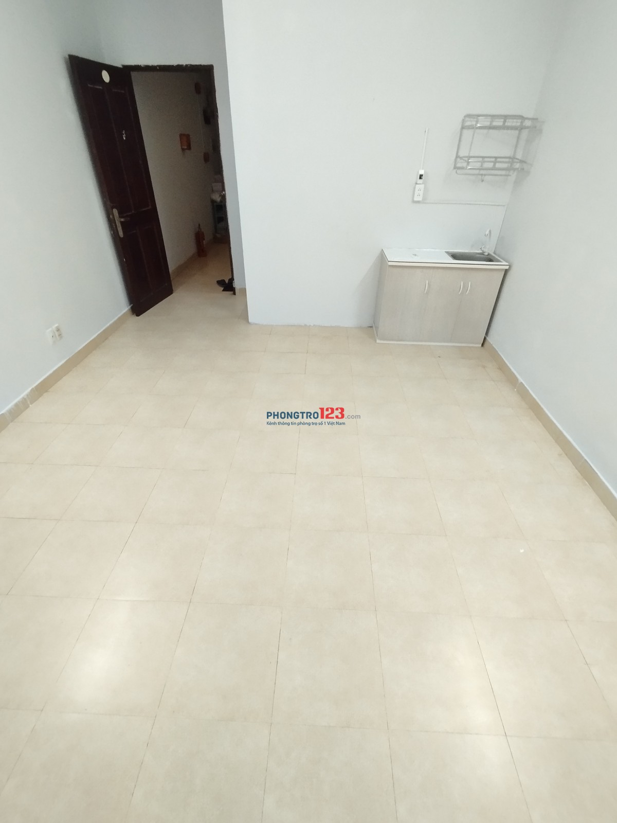 Phòng 25m2 nội thất đầy đủ. Đường Tạ Quang Bửu P4 Q8