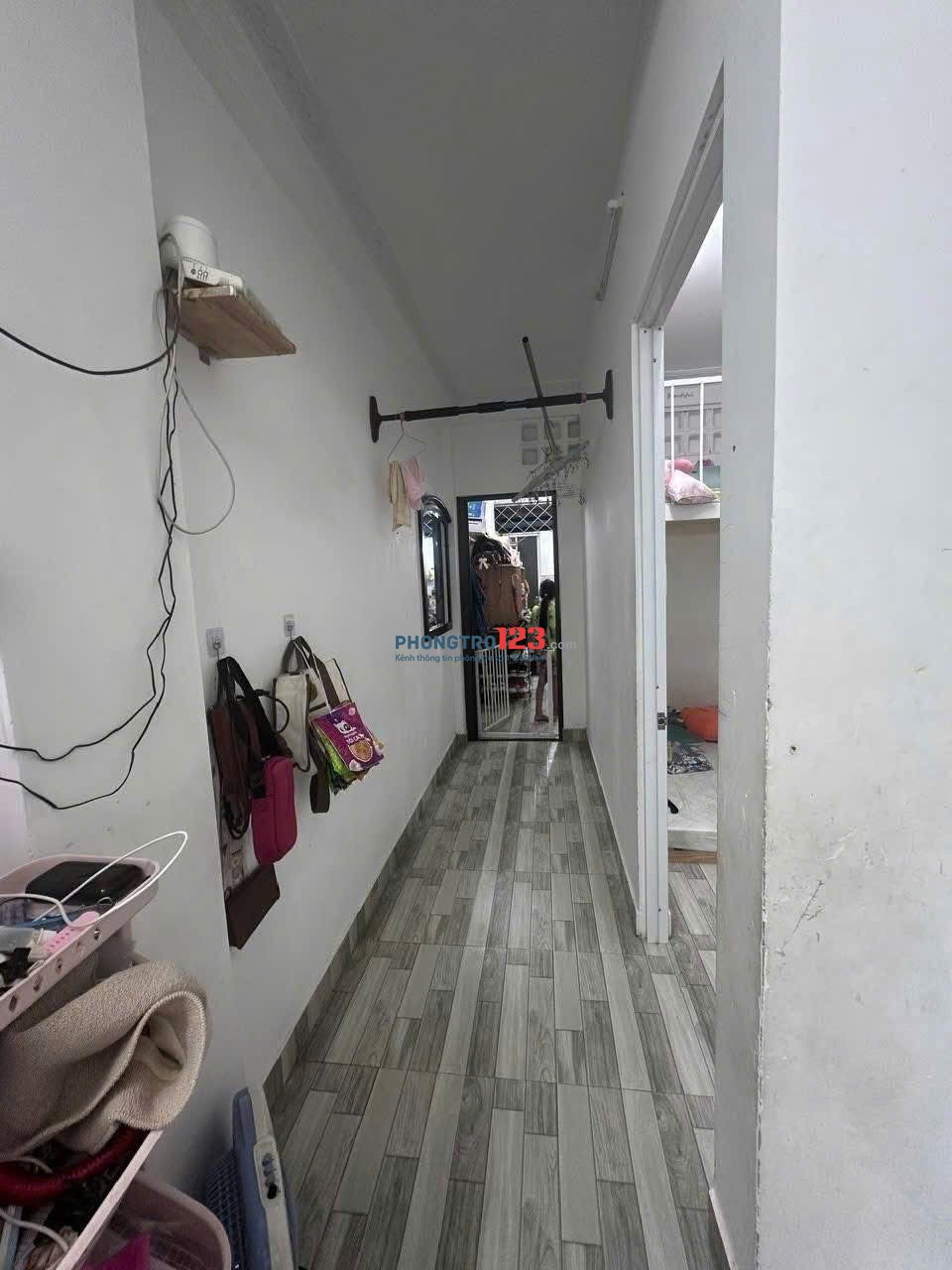 Chung cư 590, CMT8, Phường 11, Quận 3: 50m2,1p ngủ, Nt, 8tr/th