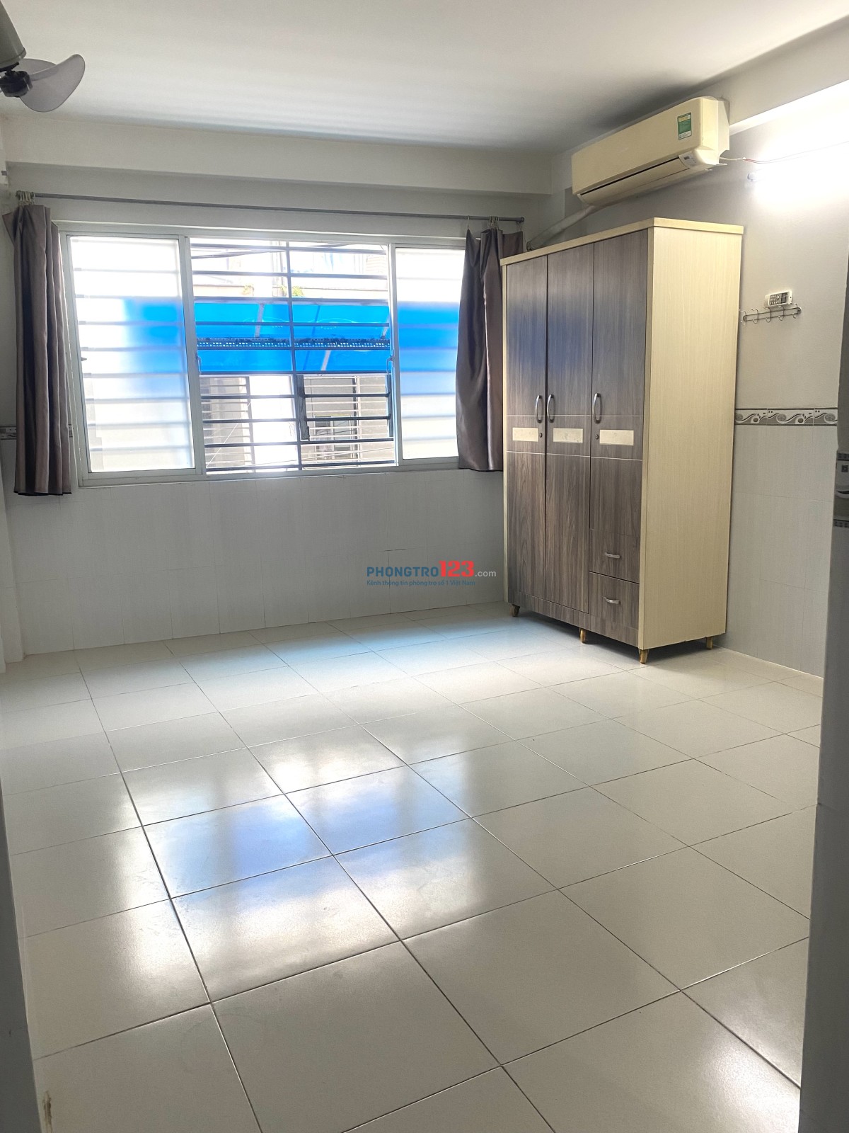 Cho thuê phòng trọ đủ nội thất giá rẻ chính chủ 154/8a đường Âu cơ gần vòng xoay Lê Đại Hành