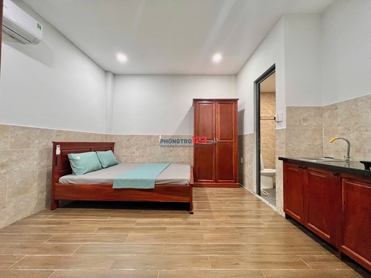 PHÒNG MỚI ĐẸP NGAY CHỢ TÂN MỸ NGUYỄN THỊ THẬP