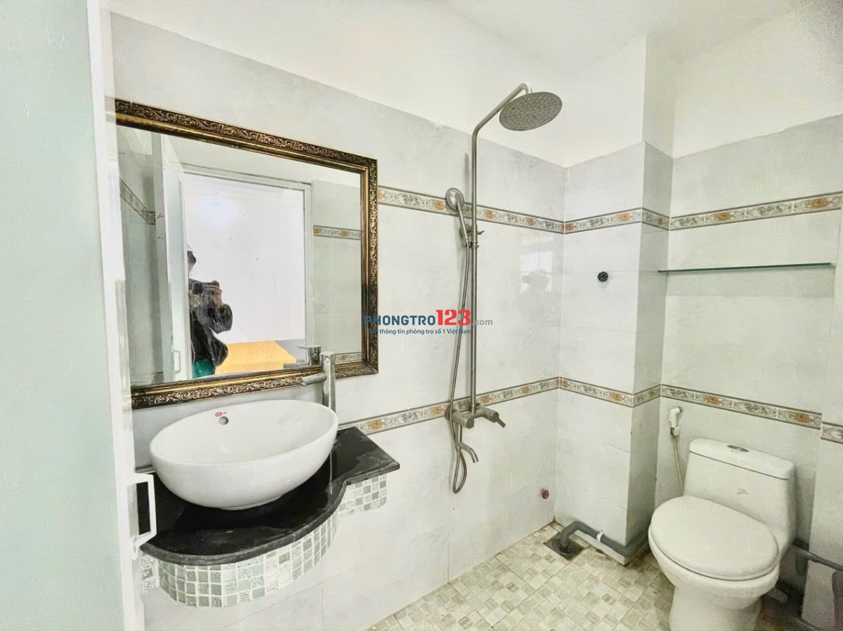 Giảm 200k/HĐ Toàn Hợp Đồng. Cho Thuê Phòng Trọ Đầy Đủ Nội Thất, Có Ban Công