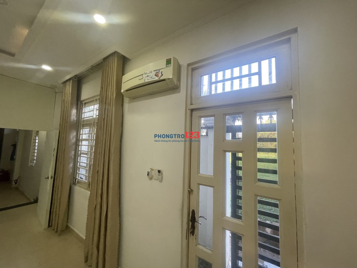 Phòng Trệt 30m2 124 QL13 Hiệp Bình Chánh Máy Lạnh, Sân Vườn Coopmart