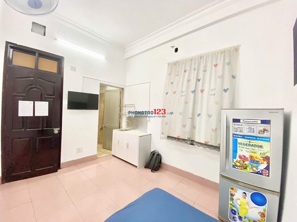 CÒN 1P ĐI BỘ QUA HUFLIT HÓC MÔN CHỈ 3 PHÚT