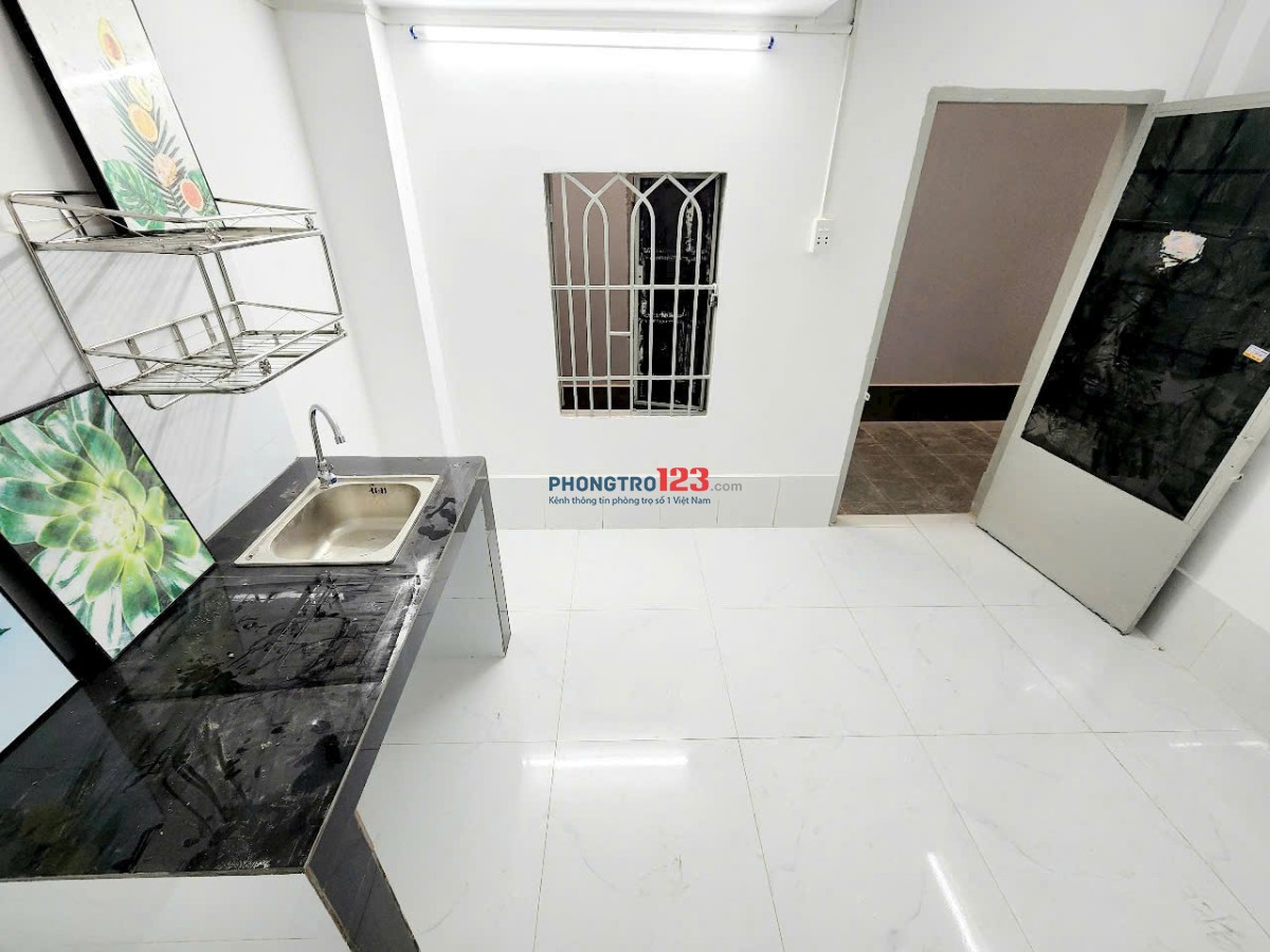 PHÒNG TRỌ CƠ BẢN SÁT BÊN CVPM - FPT POLYTECH - CAO ĐẲNG SG