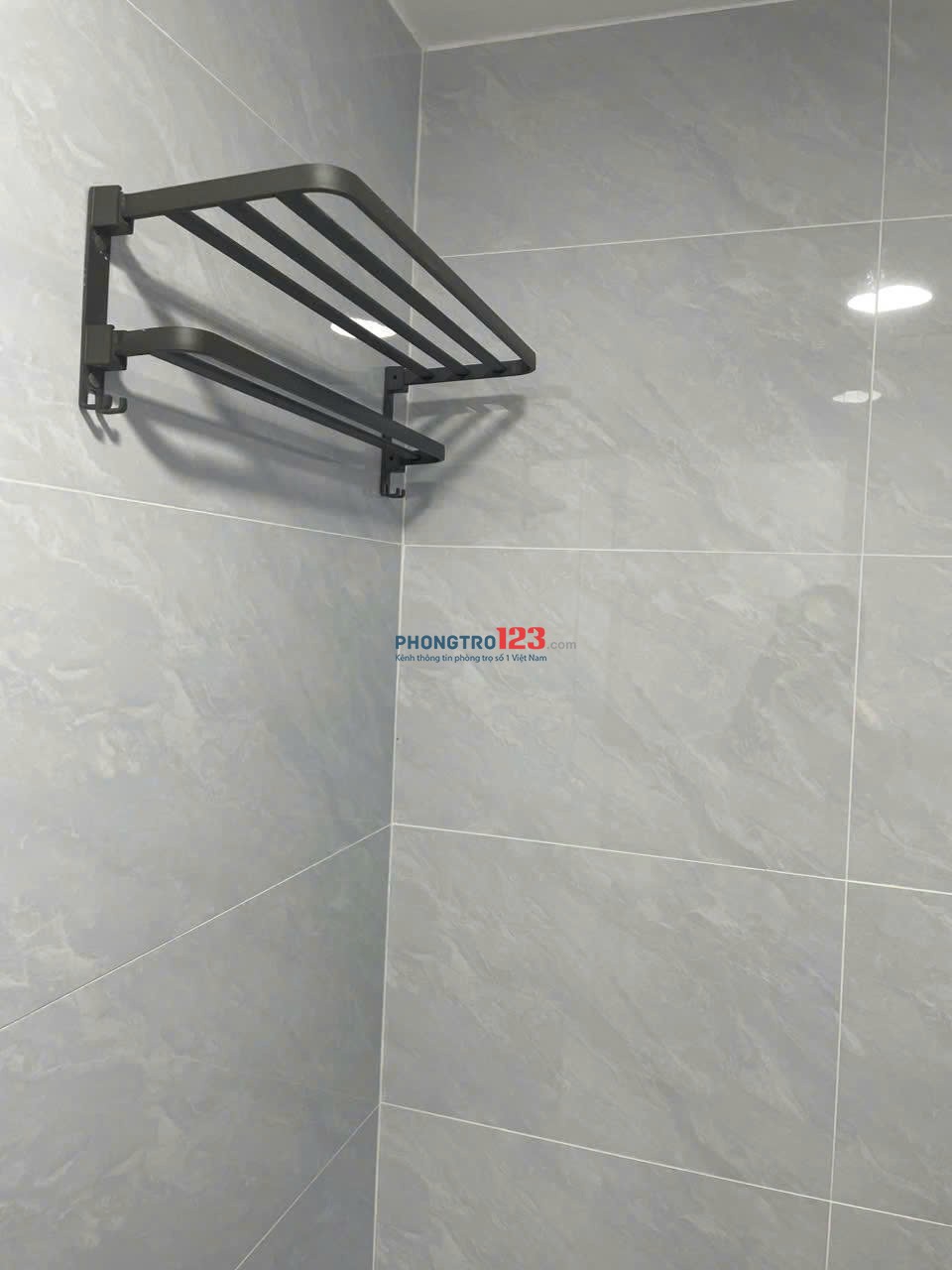 Chung cư 8x plus Trường Chinh, Q12: 80m2, 3p ngủ, NT, 9,5tr/th