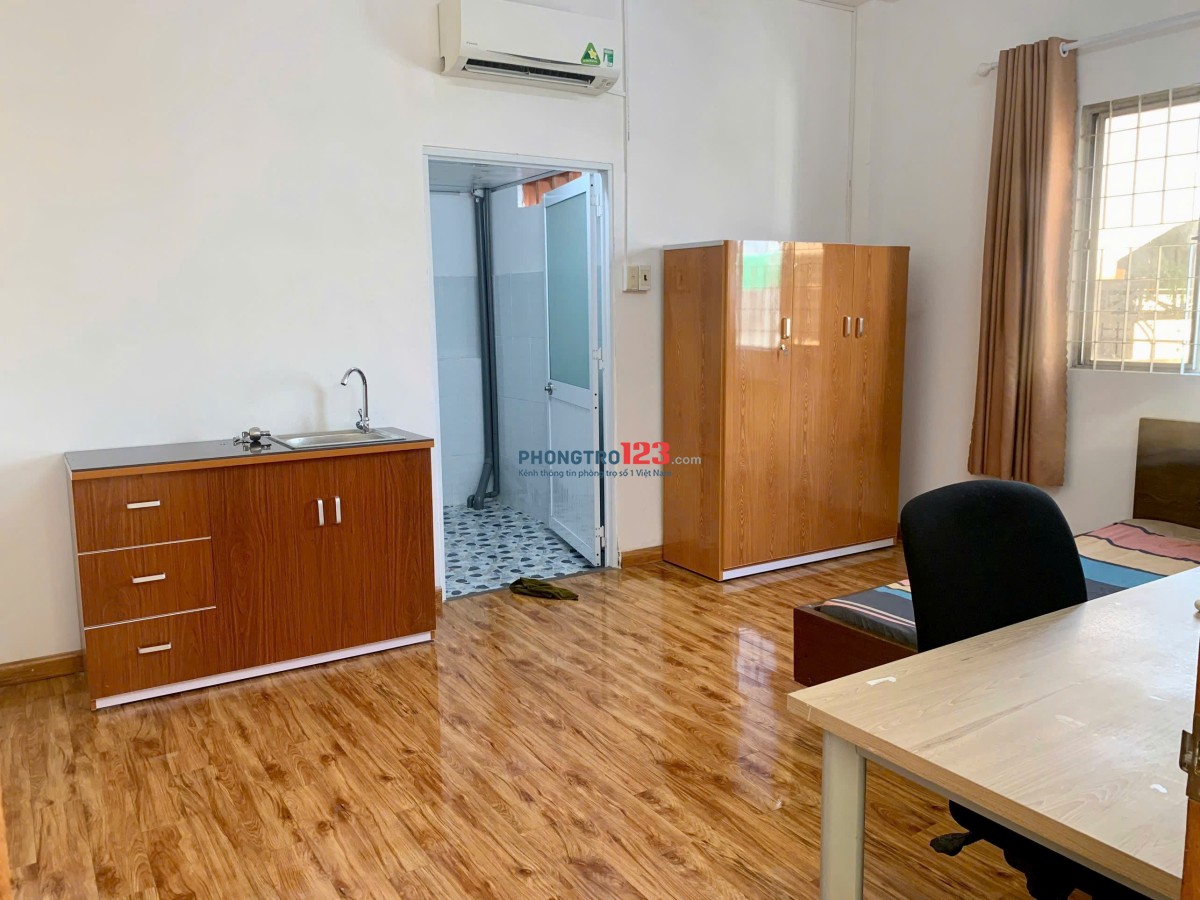 STUDIO CỬA SỔ 30M2, HIMLAM, KẾ LOTTE MART QUẬN 7