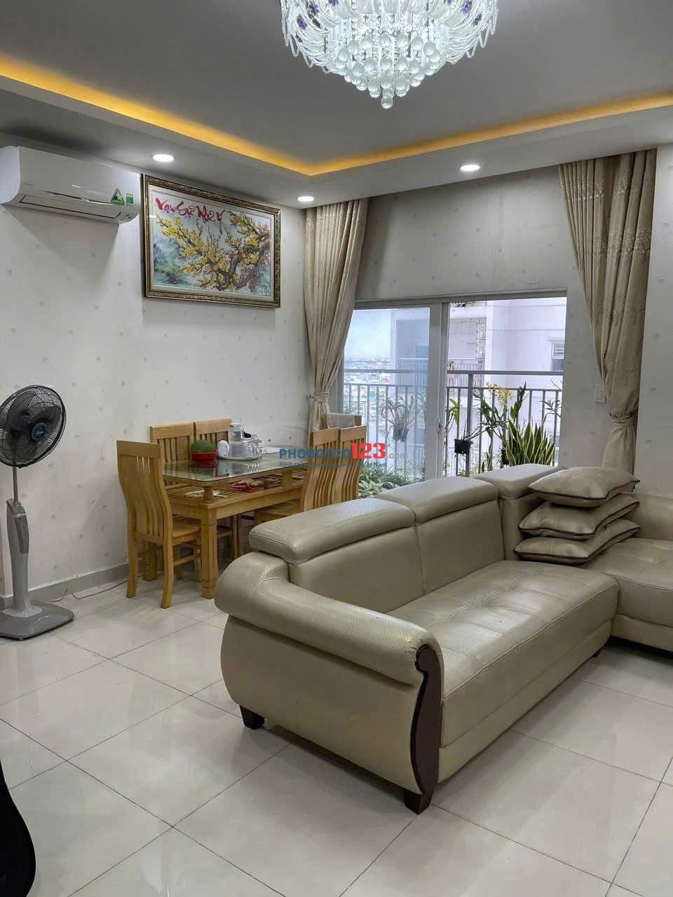 Bàu Cát II, Hồng Lạc, Tân Bình: 93m2,3p ngủ,2wc, 12tr/th