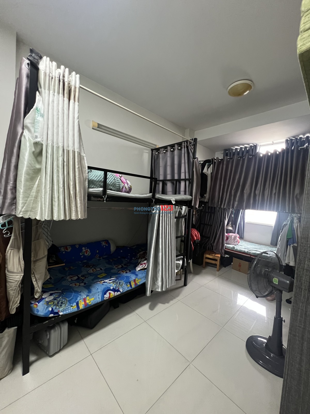 Ở ghép căn chung cư diện tích 60m2, Lạc Long Quân, Q11