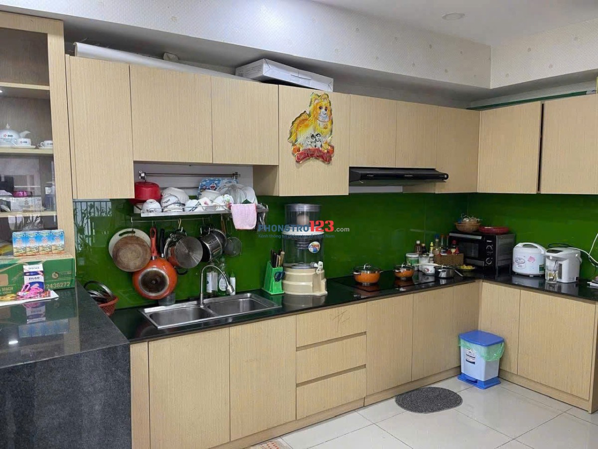 Bàu Cát II, Hồng Lạc, Tân Bình: 93m2,3p ngủ,2wc, 12tr/th