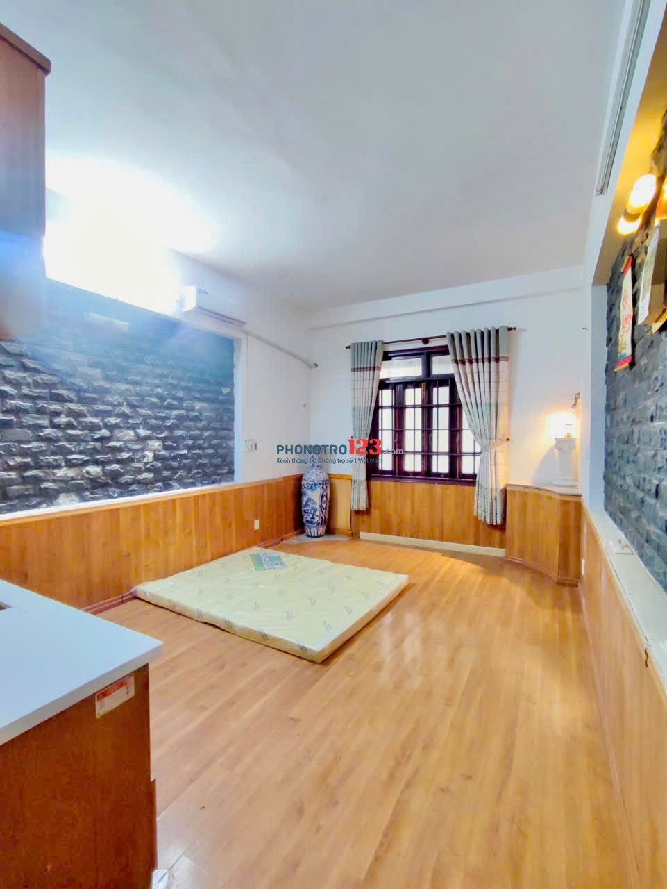 PHÒNG TRỌ GẦN CĐ KINH TẾ ĐỐI NGOẠI Q9 - VỊ TRÍ ĐỈNH CỦA CHÓP