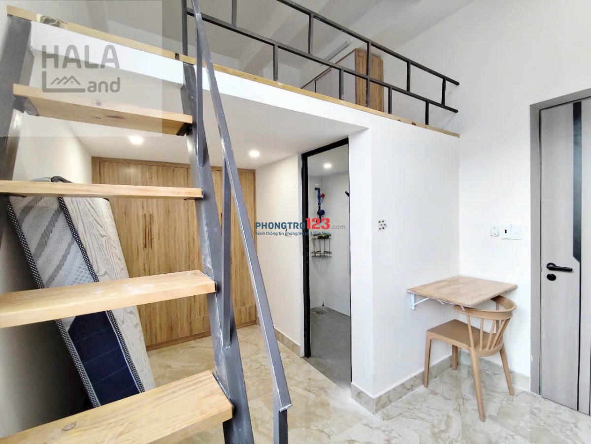 Phòng gác, 30m2, cửa sổ ngay Điện Biên Phủ phường 25 Bình Thạnh, gần Hutech, UEF, FTU, GTVT