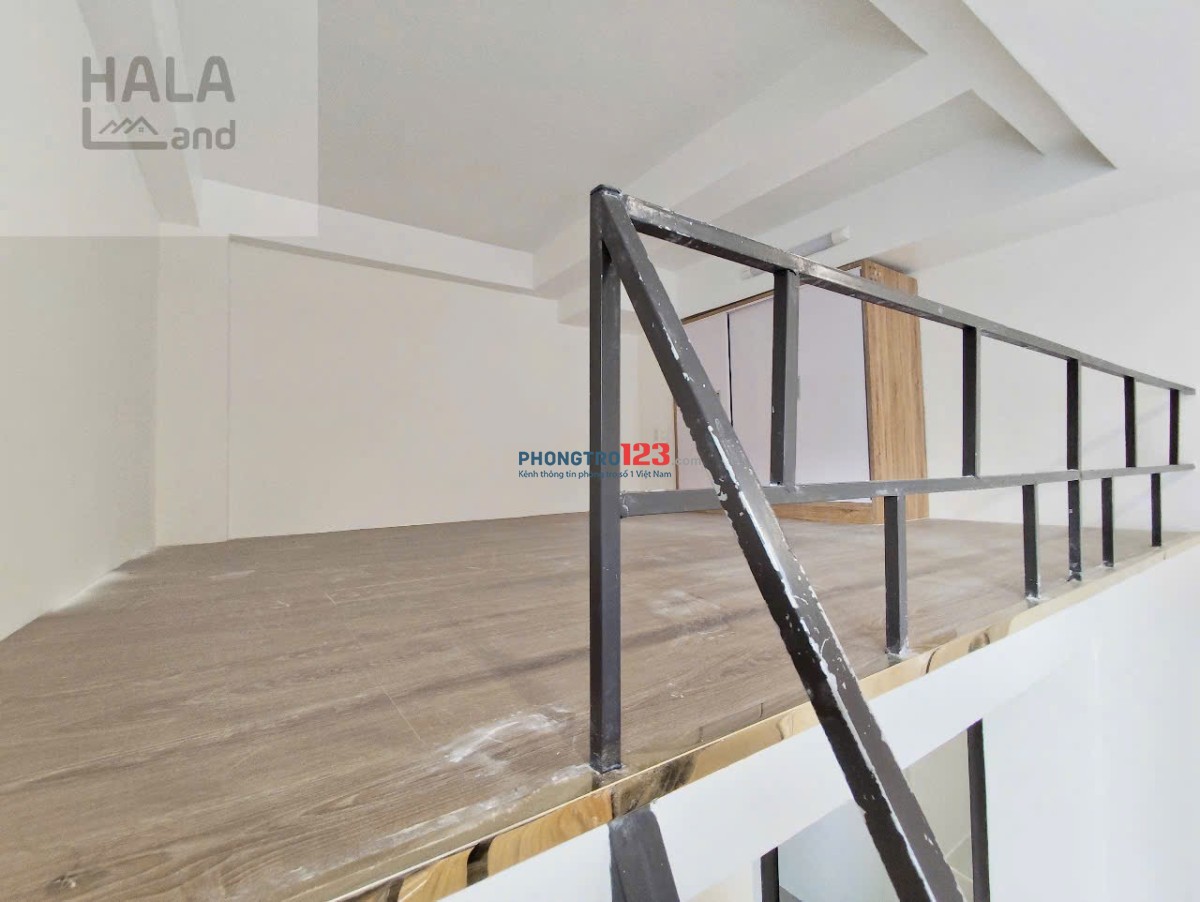 Phòng gác, 30m2, cửa sổ ngay Điện Biên Phủ phường 25 Bình Thạnh, gần Hutech, UEF, FTU, GTVT