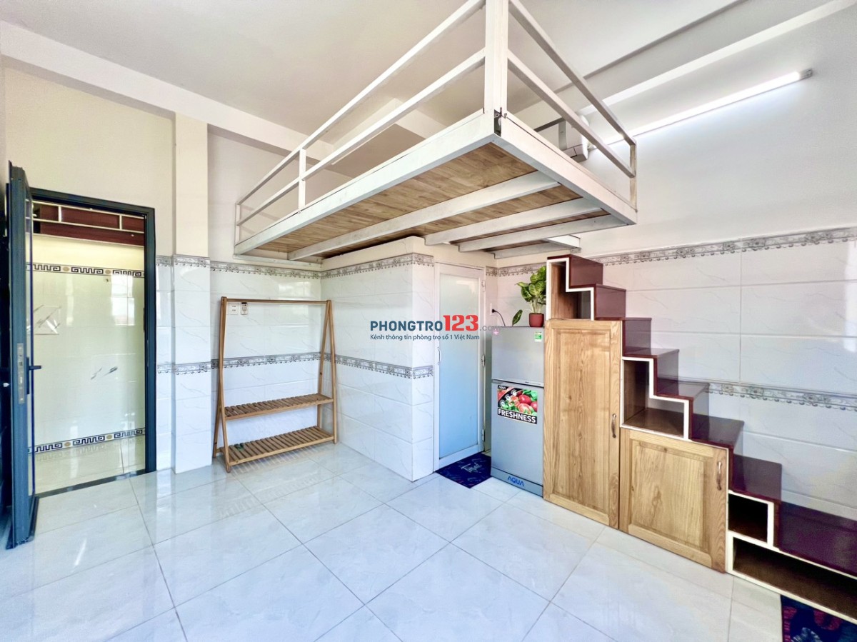 PHÒNG THOÁNG FULL NỘI THẤT, ĐI BỘ SANG ĐH VĂN HIẾN