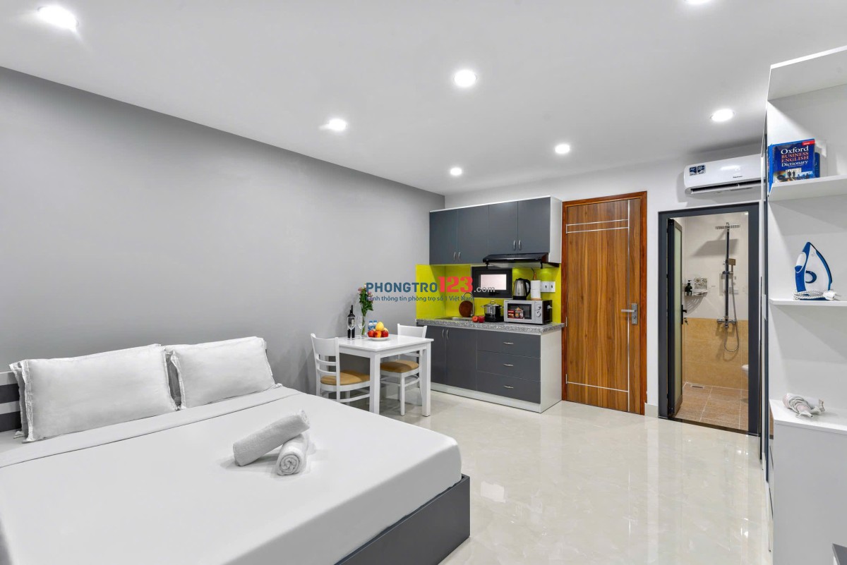 Căn hộ STUDIO full nt new 100% ban công view city cực đẹp
