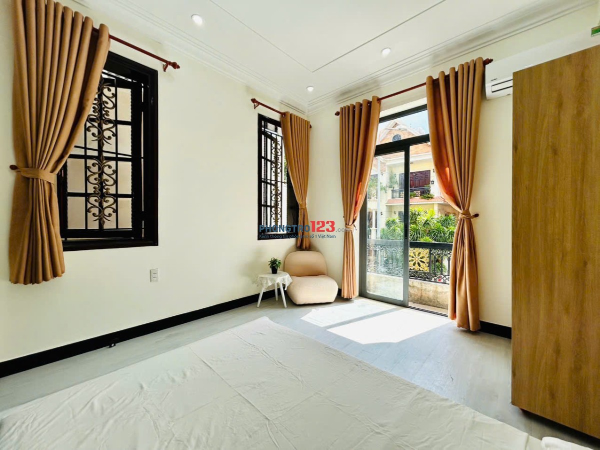 CĂN HỘ 1PN VÁCH KÍNH FULL NỘI THẤT BAN CÔNG & CỬA SỔ THOÁNG MÁT