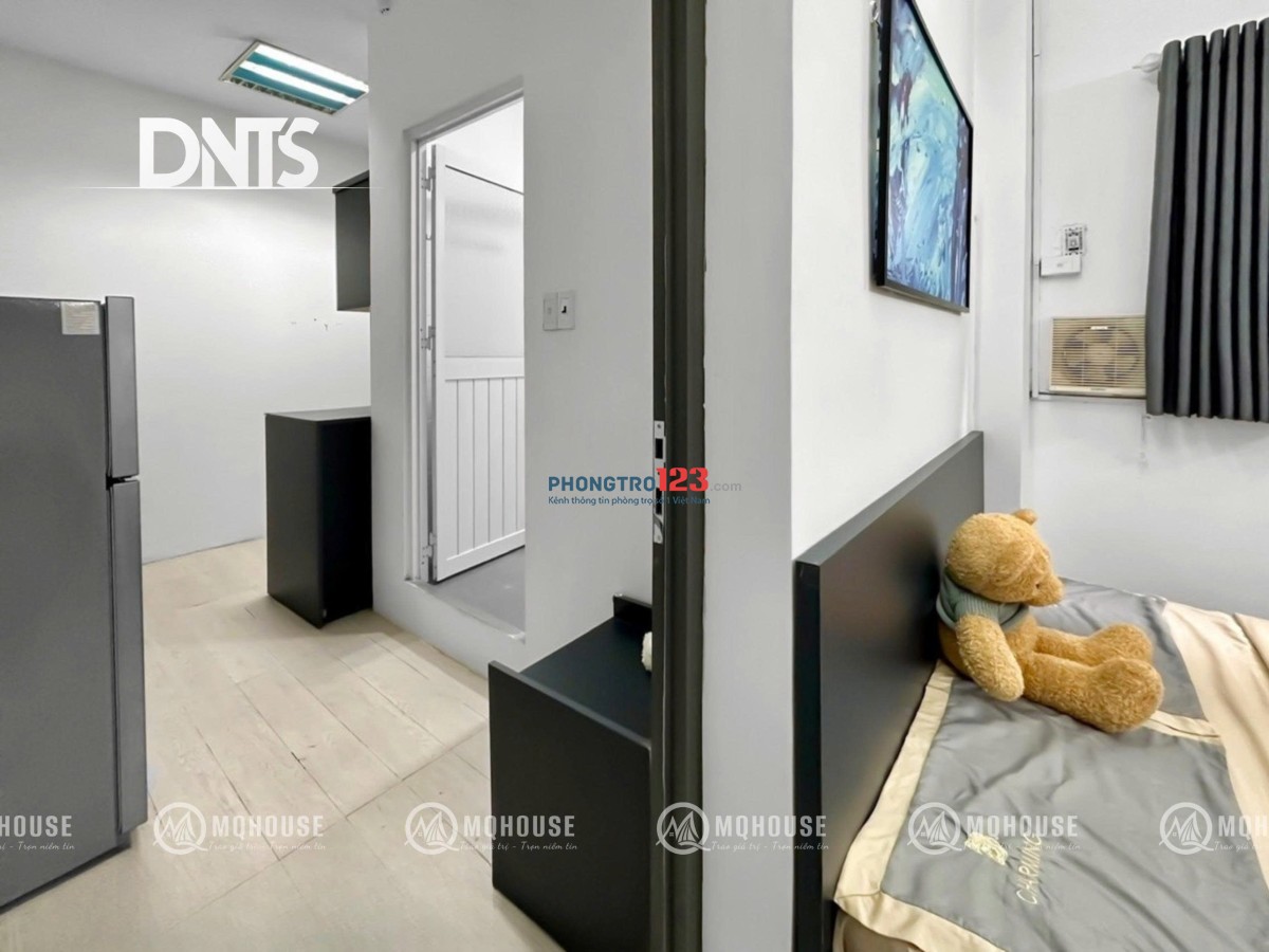Cho Thuê 1Pn Ngay Công Viên Lê Văn Tám, Trường ĐH Kinh Tế Q1