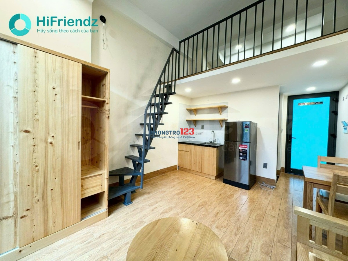 Trống 1 căn duplex mới toanh - full nội thất CAO CẤP thiết kế đẹp rộng 30m2 gần UBND Quận 2